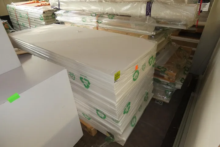 Posten Styroporplatten Maße in cm je ca. 83 x 2,5 x 202